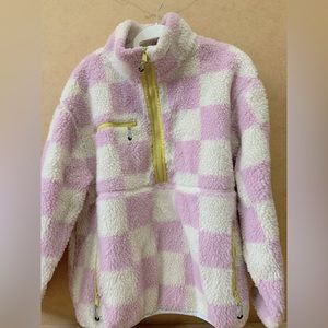 Levi’s lavender checkered quarter Sherpa quarter zip